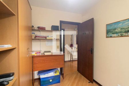 Quarto 1 de apartamento para alugar com 3 quartos, 84m² em Santo Inácio, Curitiba