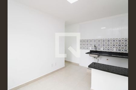 Sala de apartamento à venda com 2 quartos, 37m² em Parque Vitoria, São Paulo