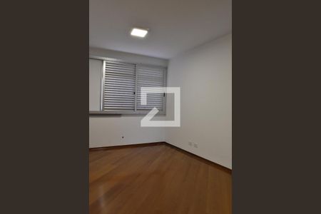 Suíte de apartamento para alugar com 2 quartos, 142m² em Juvevê, Curitiba