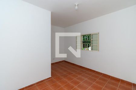 Suíte de casa para alugar com 2 quartos, 60m² em Vila Cleonice, São Paulo