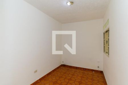 Quarto 2 de casa para alugar com 3 quartos, 100m² em Vila Cleonice, São Paulo