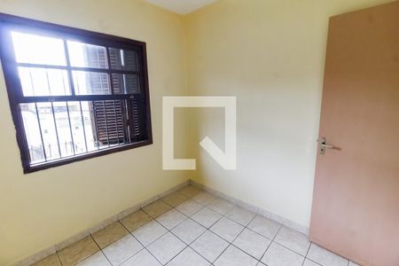 Quarto 1 de casa para alugar com 2 quartos, 70m² em Campo Limpo, São Paulo