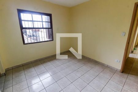 Sala de casa para alugar com 2 quartos, 70m² em Campo Limpo, São Paulo