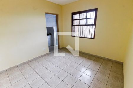 Sala de casa para alugar com 2 quartos, 70m² em Campo Limpo, São Paulo