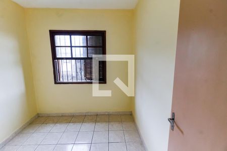 Quarto 1 de casa para alugar com 2 quartos, 70m² em Campo Limpo, São Paulo