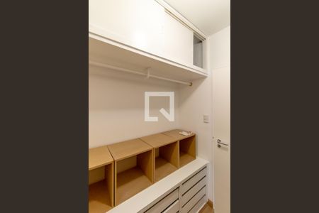 Quarto 1 de apartamento para alugar com 3 quartos, 140m² em Itaim Bibi, São Paulo