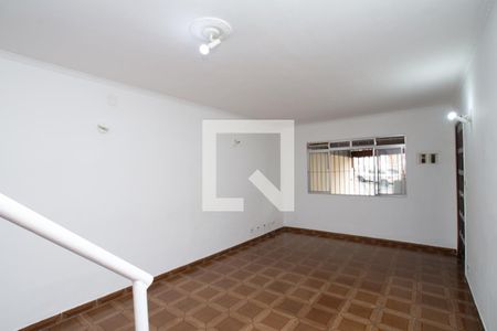 Sala de casa para alugar com 2 quartos, 150m² em Jardim Aida, Guarulhos