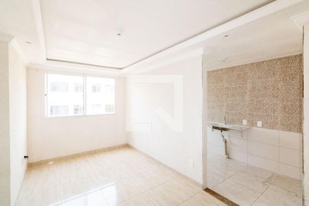 Sala de apartamento para alugar com 2 quartos, 42m² em Campo Grande, Rio de Janeiro