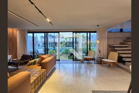 Sala de apartamento à venda com 4 quartos, 350m² em Barra da Tijuca, Rio de Janeiro