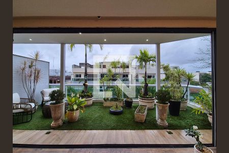 Varanda de apartamento à venda com 4 quartos, 350m² em Barra da Tijuca, Rio de Janeiro