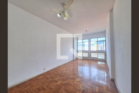 Sala/Quarto  de apartamento à venda com 1 quarto, 37m² em Centro, Rio de Janeiro