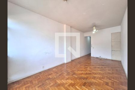 Sala/Quarto  de apartamento à venda com 1 quarto, 37m² em Centro, Rio de Janeiro