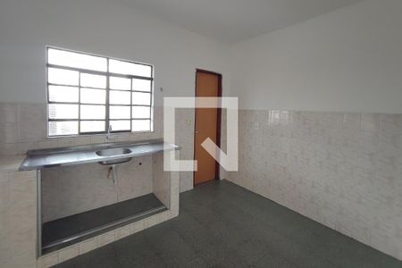 Cozinha de casa para alugar com 1 quarto, 50m² em Vila Georgina, Campinas