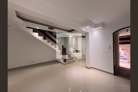 Sala de casa para alugar com 3 quartos, 188m² em Jardim Monte Libano, Santo André