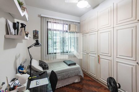 Quarto 1 de casa à venda com 3 quartos, 251m² em Grajaú, Rio de Janeiro