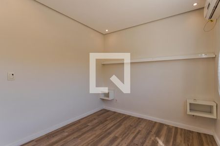 Quarto 1 de apartamento para alugar com 2 quartos, 58m² em Humaitá, Porto Alegre