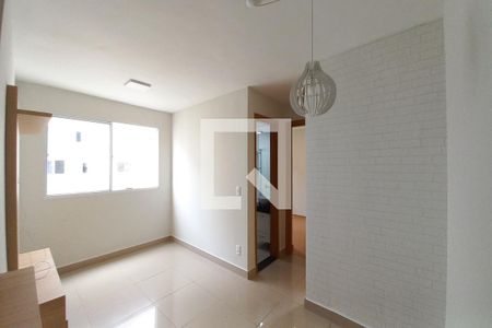 Sala de apartamento para alugar com 2 quartos, 43m² em Villa Garden, Campinas