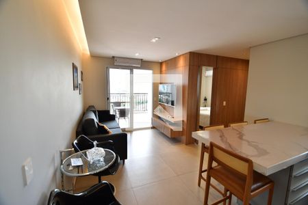 Sala de apartamento para alugar com 2 quartos, 62m² em Taquaral, Campinas