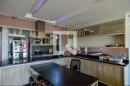 Sala de apartamento para alugar com 2 quartos, 87m² em Jardim Tupanci, Barueri