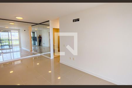 sala de apartamento para alugar com 2 quartos, 90m² em Barra da Tijuca, Rio de Janeiro