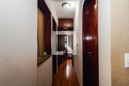 Corredor de apartamento à venda com 3 quartos, 70m² em Vila Andrade, São Paulo