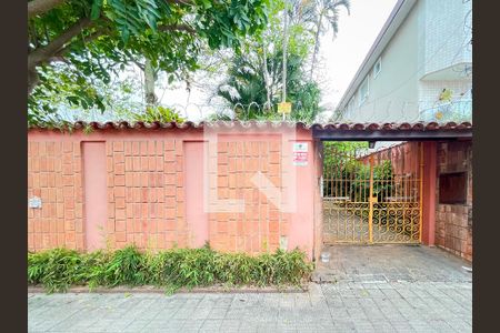 Fachada de casa para alugar com 5 quartos, 400m² em Vila Voturuá, São Vicente