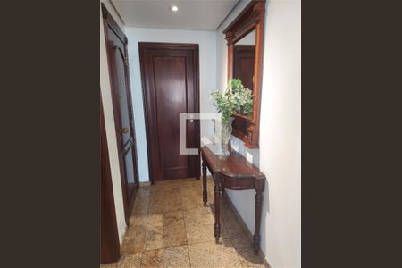 Apartamento à venda com 4 quartos, 215m² em Pompeia, São Paulo