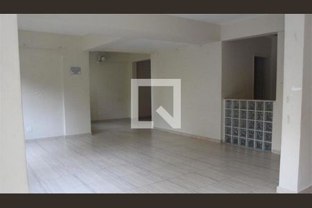 Apartamento à venda com 3 quartos, 58m² em Vila Amélia, São Paulo