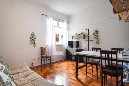 Sala de apartamento à venda com 2 quartos, 65m² em Icaraí, Niterói