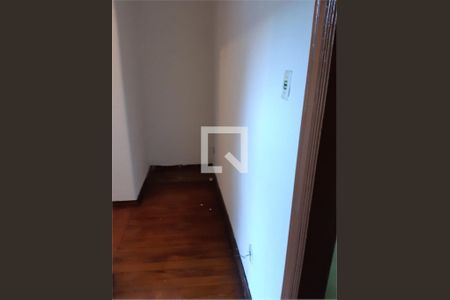 Apartamento à venda com 2 quartos, 60m² em Luz, São Paulo