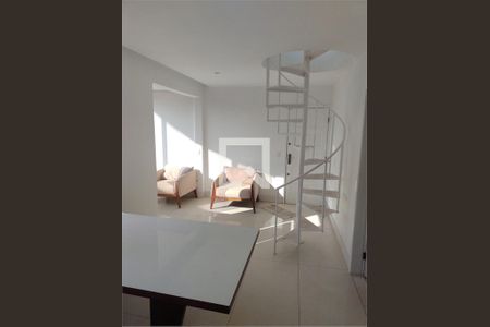 Apartamento à venda com 2 quartos, 136m² em Vila Paris, Belo Horizonte