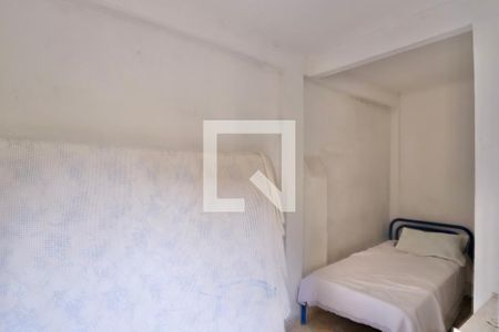 Quarto 1 de casa para alugar com 4 quartos, 90m² em Cambuci, São Paulo