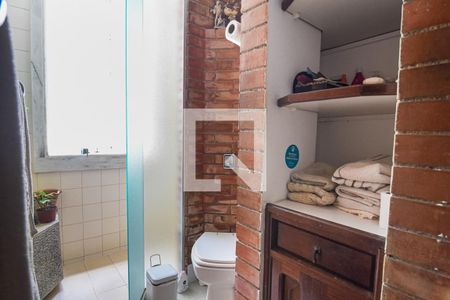 Banheiro do Quarto de apartamento para alugar com 3 quartos, 100m² em Icaraí, Niterói