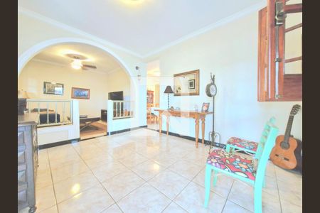 Sala de casa à venda com 5 quartos, 235m² em Várzea, Lagoa Santa