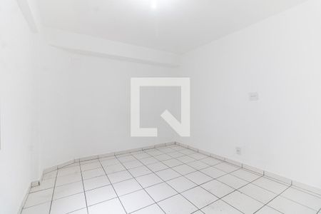 Quarto 1 de casa para alugar com 2 quartos, 35m² em Vila Gumercindo, São Paulo