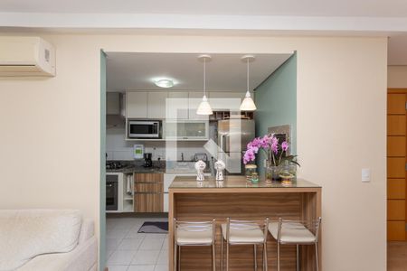 Cozinha de apartamento para alugar com 3 quartos, 78m² em Passo D’areia, Porto Alegre