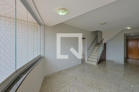 Sala de apartamento à venda com 3 quartos, 136m² em Sagrada Família, Belo Horizonte