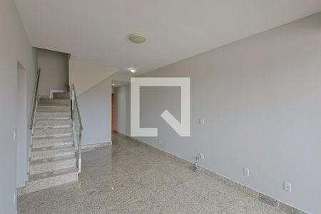 Sala de apartamento à venda com 3 quartos, 136m² em Sagrada Família, Belo Horizonte