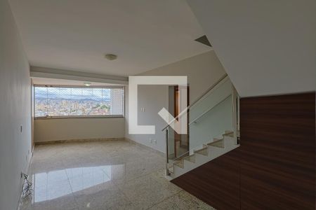 Sala de apartamento à venda com 3 quartos, 136m² em Sagrada Família, Belo Horizonte