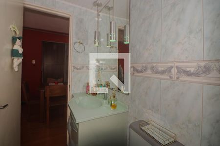 Banheiro de apartamento à venda com 1 quarto, 58m² em Humaitá, Porto Alegre