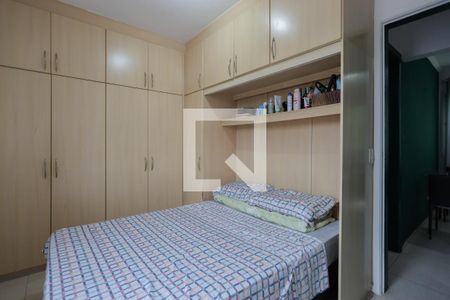 Quarto 1 de apartamento à venda com 2 quartos, 47m² em Vila Amalia (zona Norte), São Paulo