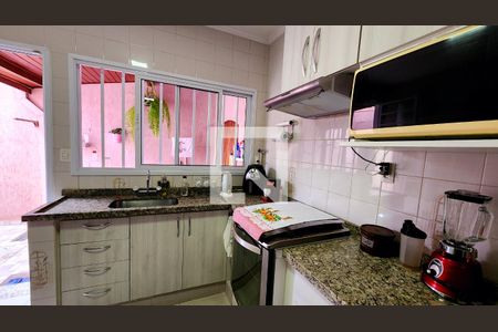 Cozinha de casa à venda com 2 quartos, 180m² em Parque Eloy Chaves, Jundiaí