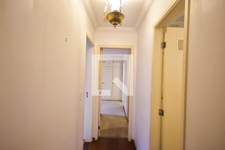 Corredor de apartamento à venda com 2 quartos, 85m² em Vila Progredior, São Paulo