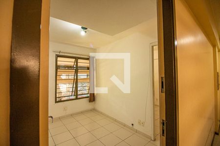 Sala de apartamento para alugar com 1 quarto, 90m² em São Sebatião, Brasília