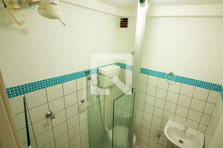 Banheiro de apartamento para alugar com 1 quarto, 90m² em São Sebatião, Brasília