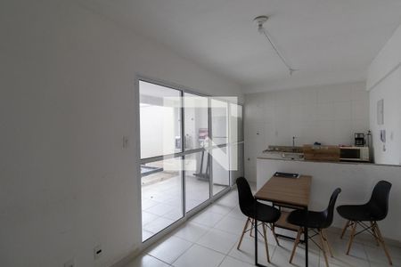 Sala e Cozinha de apartamento à venda com 2 quartos, 64m² em Burgo Paulista, São Paulo