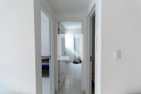 Corredor de apartamento para alugar com 2 quartos, 49m² em Burgo Paulista, São Paulo