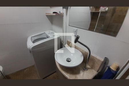 Banheiro de apartamento para alugar com 0 quarto, 31m² em Boqueirão, Praia Grande