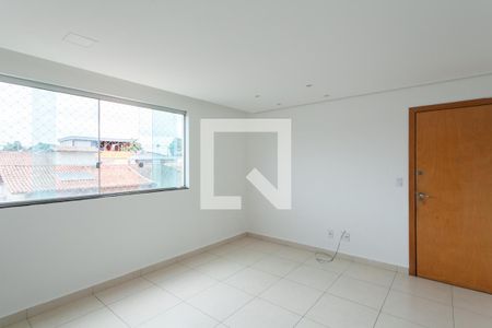 Sala de apartamento à venda com 3 quartos, 75m² em Letícia, Belo Horizonte