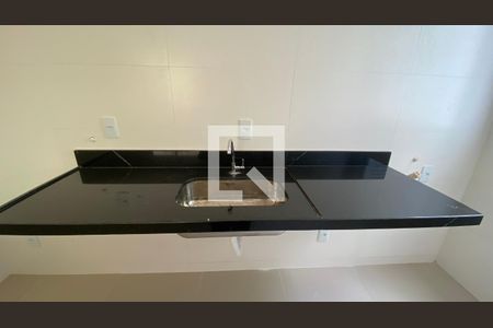 Cozinha de apartamento para alugar com 1 quarto, 35m² em Buritis, Belo Horizonte